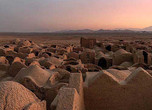 saapra-نادرکاوه