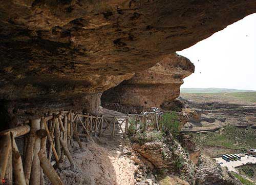 saapra-نادرکاوه