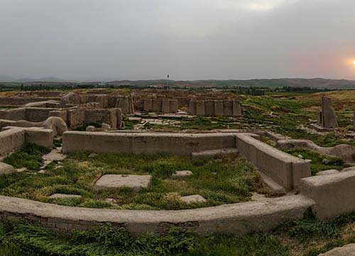 saapra-نادرکاوه