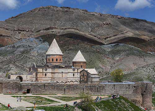 saapra-نادرکاوه