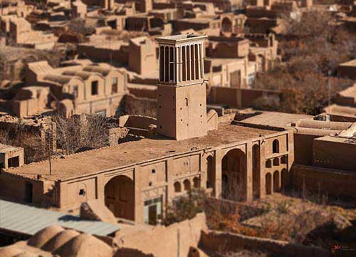 saapra-نادرکاوه