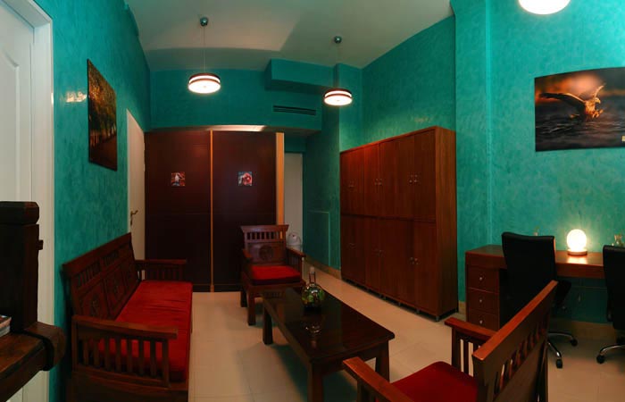 saapra-نادرکاوه