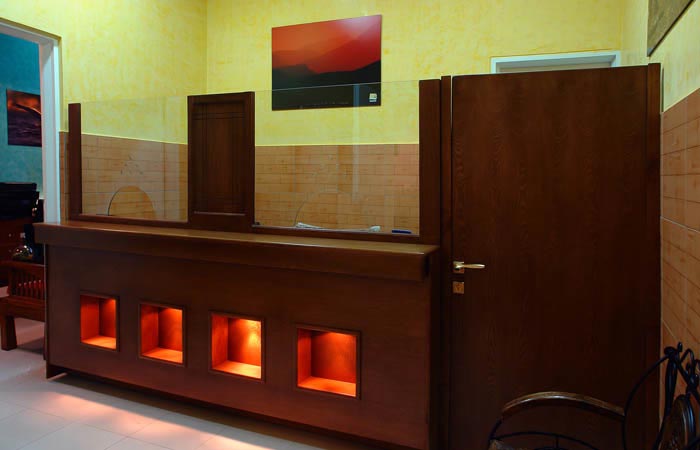 saapra-نادرکاوه