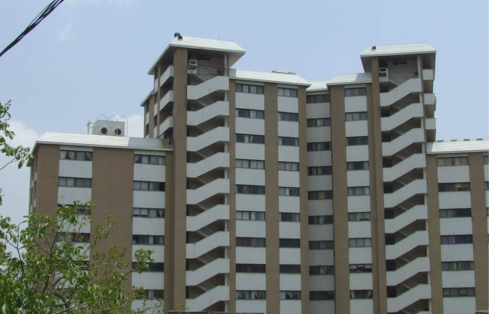 saapra-نادرکاوه