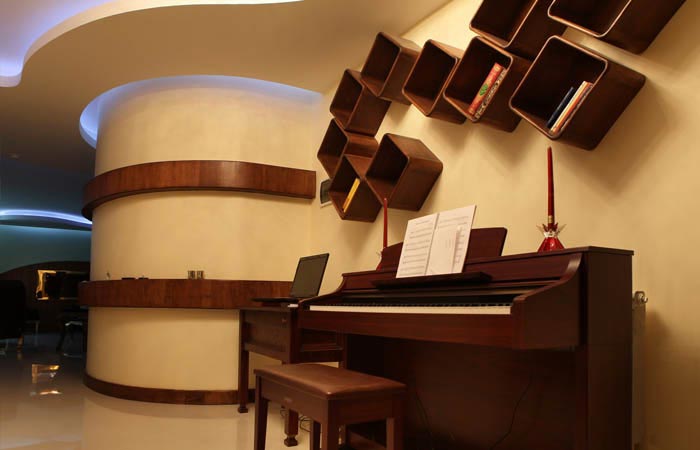 saapra-نادرکاوه